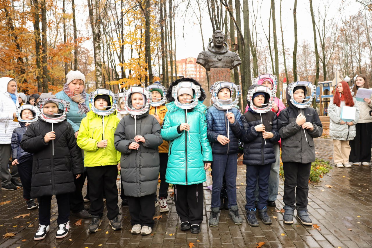 Юлия Купецкая: Почтили память нашего земляка летчика-космонавта, дважды Героя Советского Союза Геннадия Стрекалова Юлия Купецкая: Почтили память нашего земляка летчика-космонавта, дважды Героя Советского Союза Геннадия Стрекалова