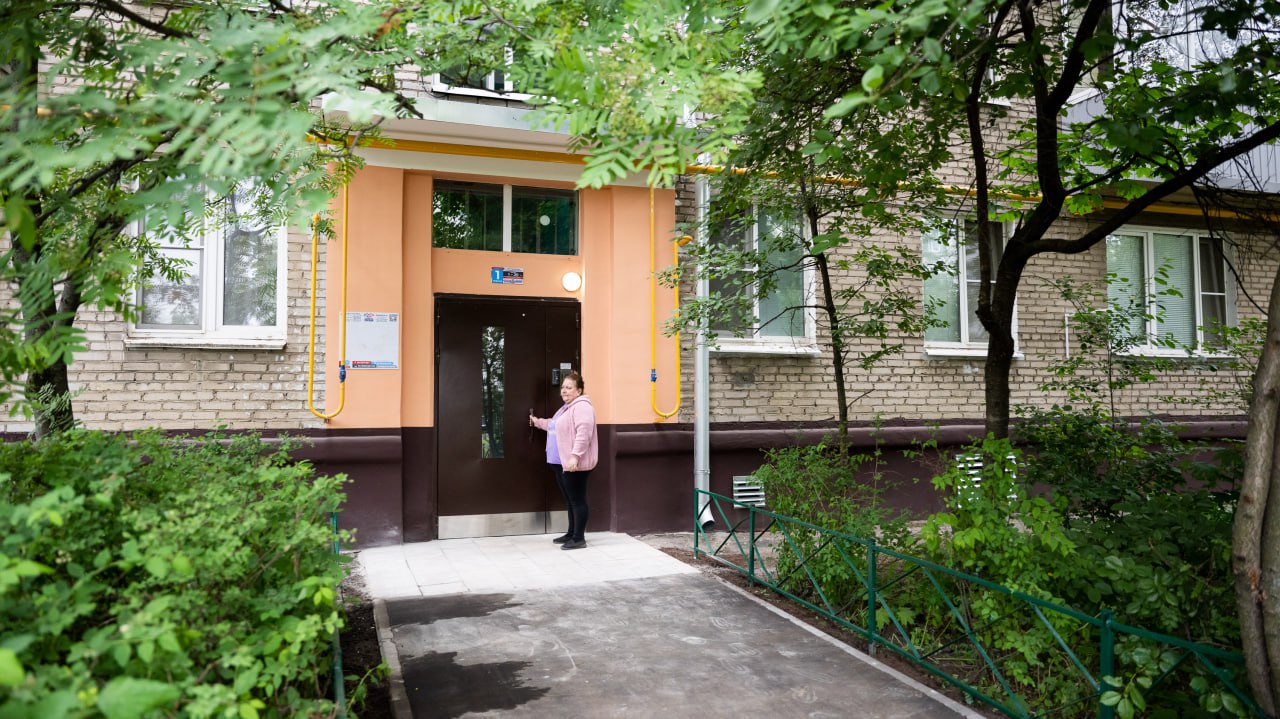 79 подъездов в многоквартирных домах отремонтировали в Люберцах с начала года 79 подъездов в многоквартирных домах отремонтировали в Люберцах с начала года