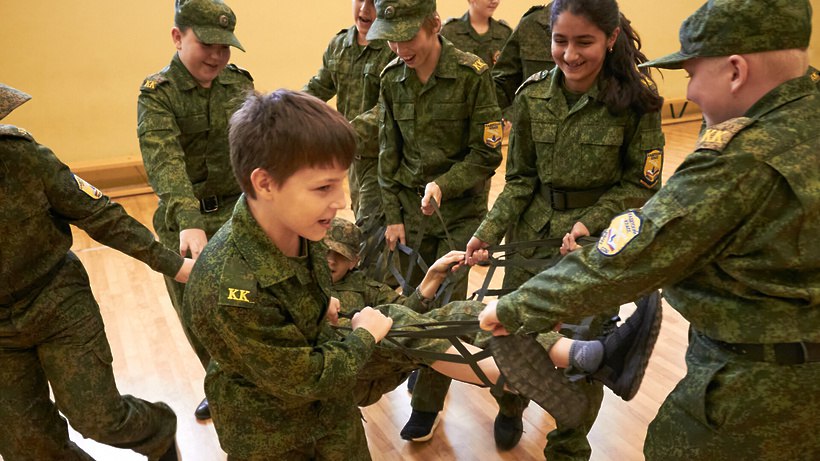 Настоящие герои - настоящие знания: уроки первой помощи от участников СВО Настоящие герои - настоящие знания: уроки первой помощи от участников СВО
