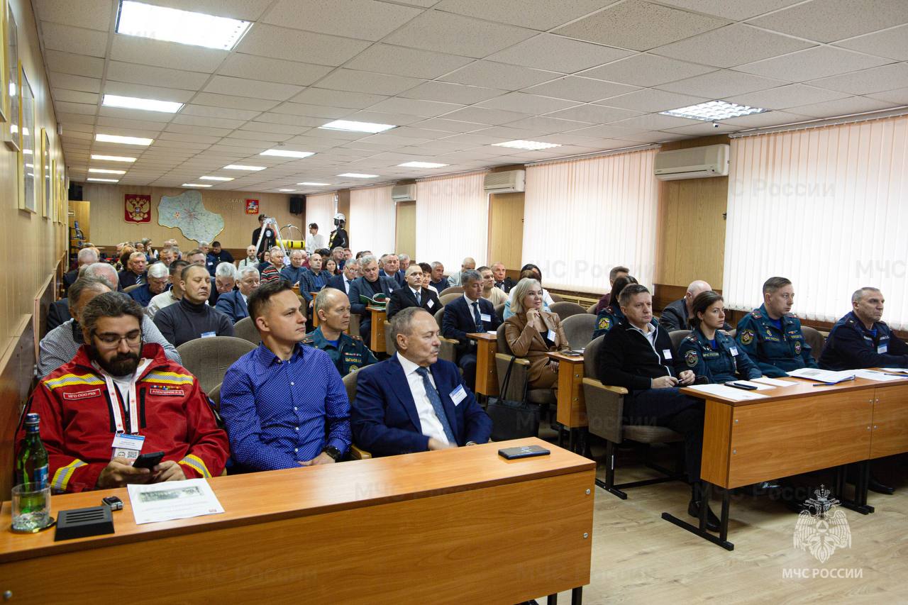 В Подмосковье проведена рабочая встреча с руководителями муниципальных курсов гражданской обороны В Подмосковье проведена рабочая встреча с руководителями муниципальных курсов гражданской обороны