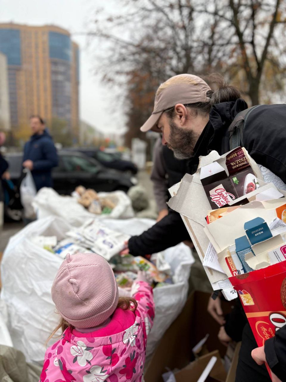 В Реутове в рамках акции «Раздельный сбор» собрали более 1,5 тонн вторсырья В Реутове в рамках акции «Раздельный сбор» собрали более 1,5 тонн вторсырья