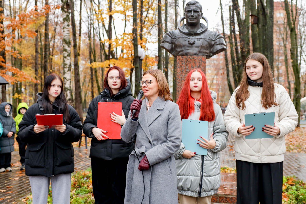 Юлия Купецкая: Почтили память нашего земляка летчика-космонавта, дважды Героя Советского Союза Геннадия Стрекалова