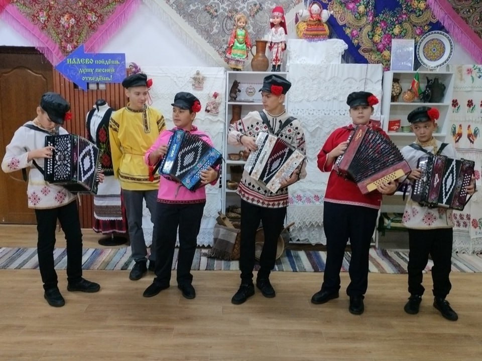 Коломенский открытый фестиваль национальных культур «Под небом одним» состоится 2 ноября Коломенский открытый фестиваль национальных культур «Под небом одним» состоится 2 ноября