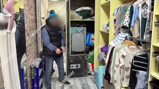 В Московской области предъявлено обвинение троим мужчинам, обвиняемым в разбое, совершенном в особо крупном размере