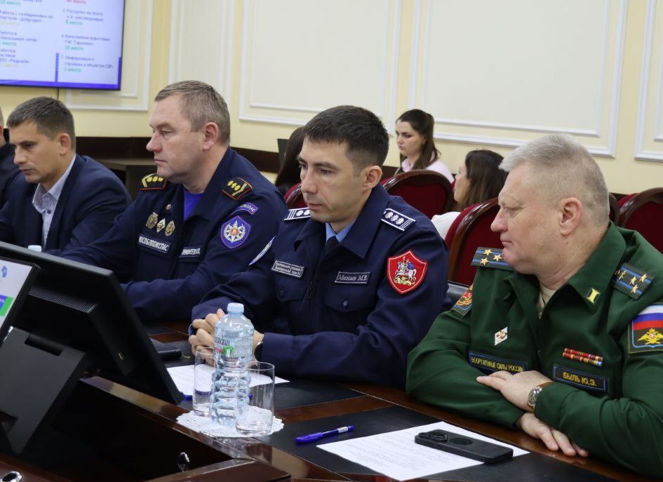 Оценку эффективности работы администрации округа за 9 месяцев и обеспечение жильем детей-сирот обсудили на еженедельном оперативном совещании Оценку эффективности работы администрации округа за 9 месяцев и обеспечение жильем детей-сирот обсудили на еженедельном оперативном совещании