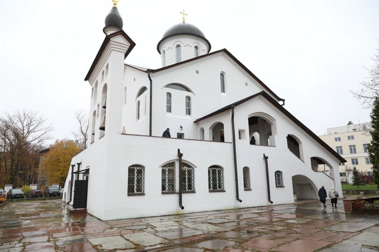 Епископ Сергиево-Посадский и Дмитровский Кирилл поздравил верующих Долгопрудного с праздником иконы «Спорительница хлебов» Епископ Сергиево-Посадский и Дмитровский Кирилл поздравил верующих Долгопрудного с праздником иконы «Спорительница хлебов»