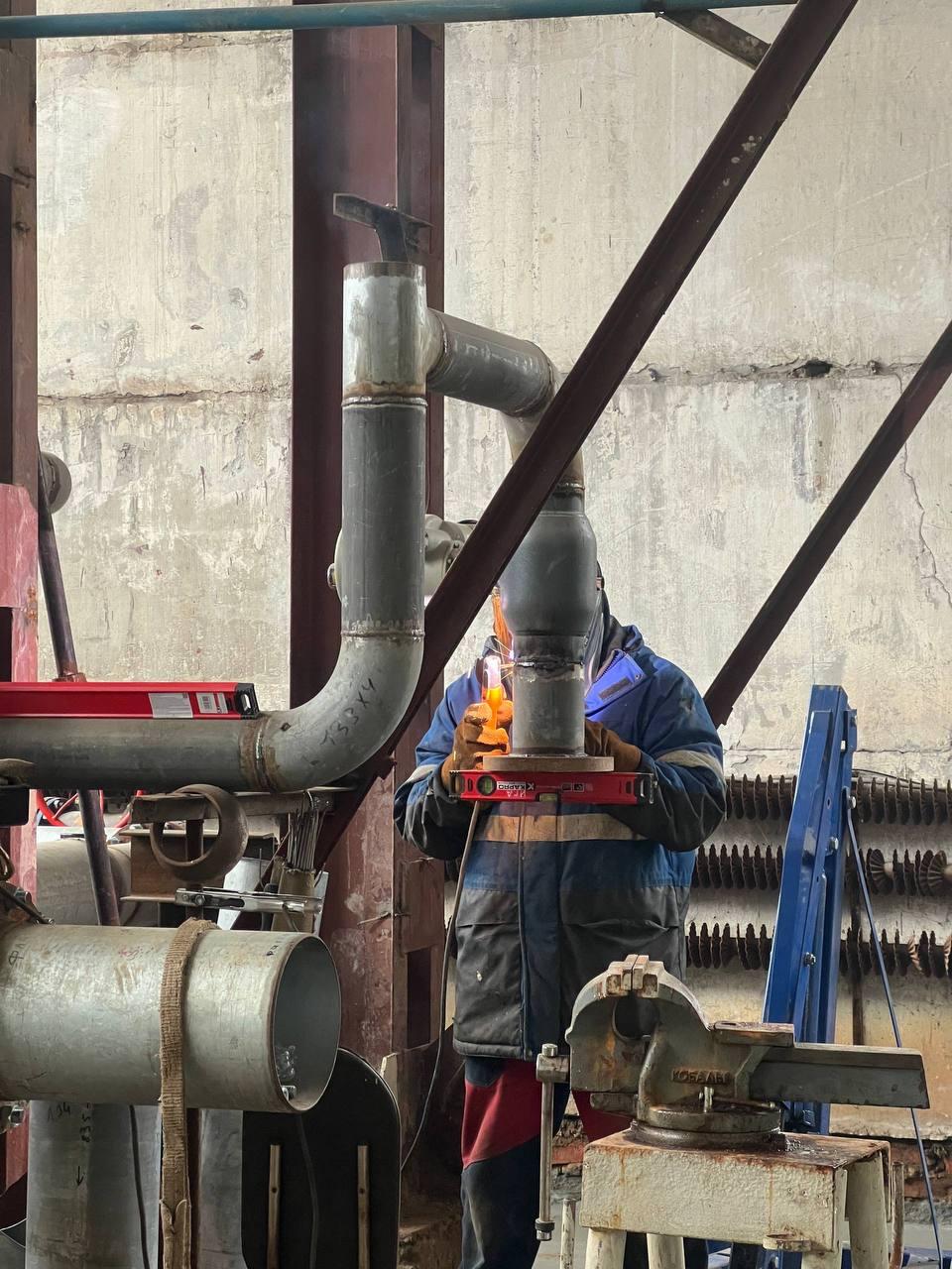 В одной из крупнейших котельных Королёва устанавливают новые котлы В одной из крупнейших котельных Королёва устанавливают новые котлы