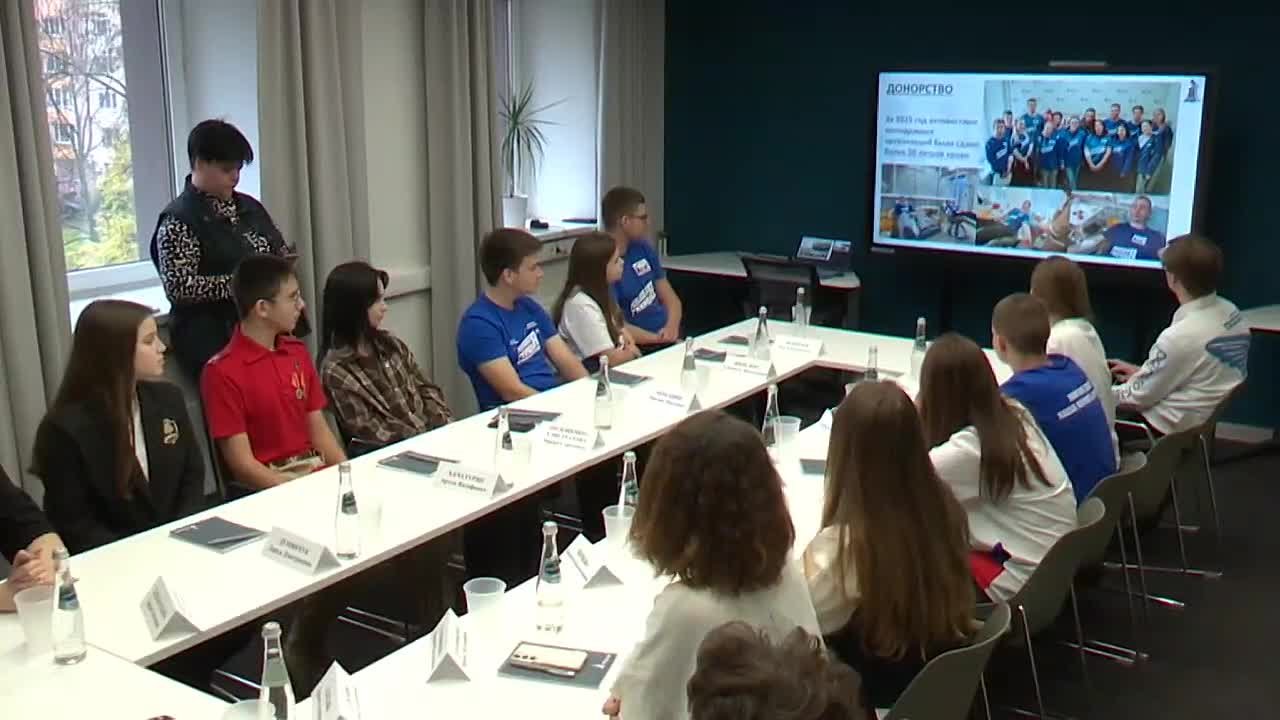 Активную молодежь Реутова наградили за волонтерскую деятельность