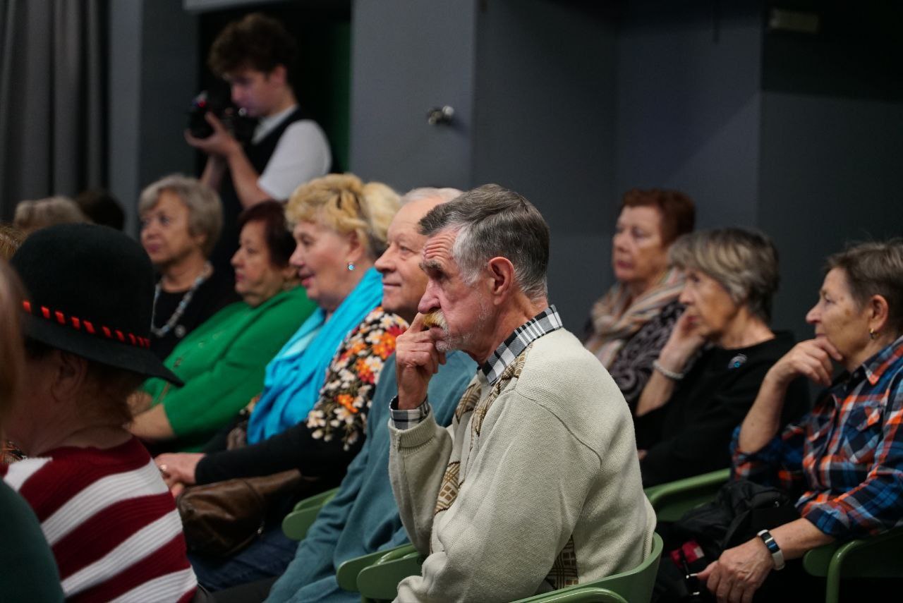 Волонтёры старшего поколения отметили День добровольца Волонтёры старшего поколения отметили День добровольца