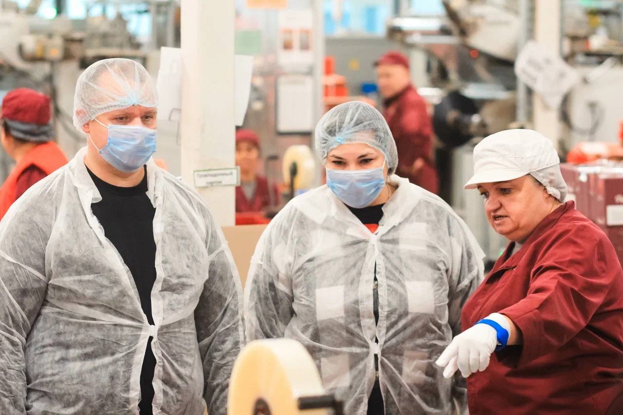 Щёлковские ветераны СВО и их родные посетили «Русскую Бакалейную Компанию» Щёлковские ветераны СВО и их родные посетили «Русскую Бакалейную Компанию»