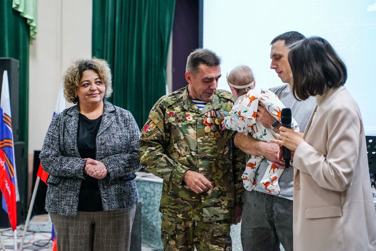 В Химках отметили День добровольца Подмосковья В Химках отметили День добровольца Подмосковья