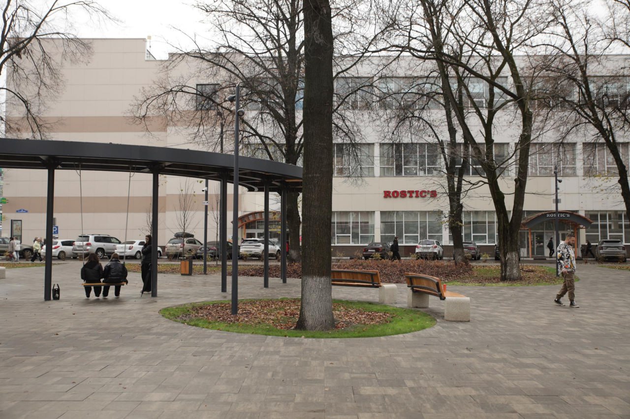 Основной этап благоустройства сквера имени Карла Маркса завершён Основной этап благоустройства сквера имени Карла Маркса завершён