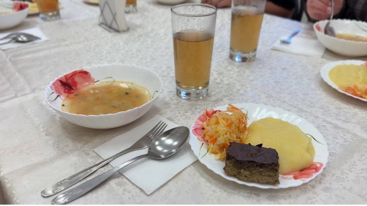 В Реутове для родителей дошкольников провели экскурсию на пищеблок детсада В Реутове для родителей дошкольников провели экскурсию на пищеблок детсада