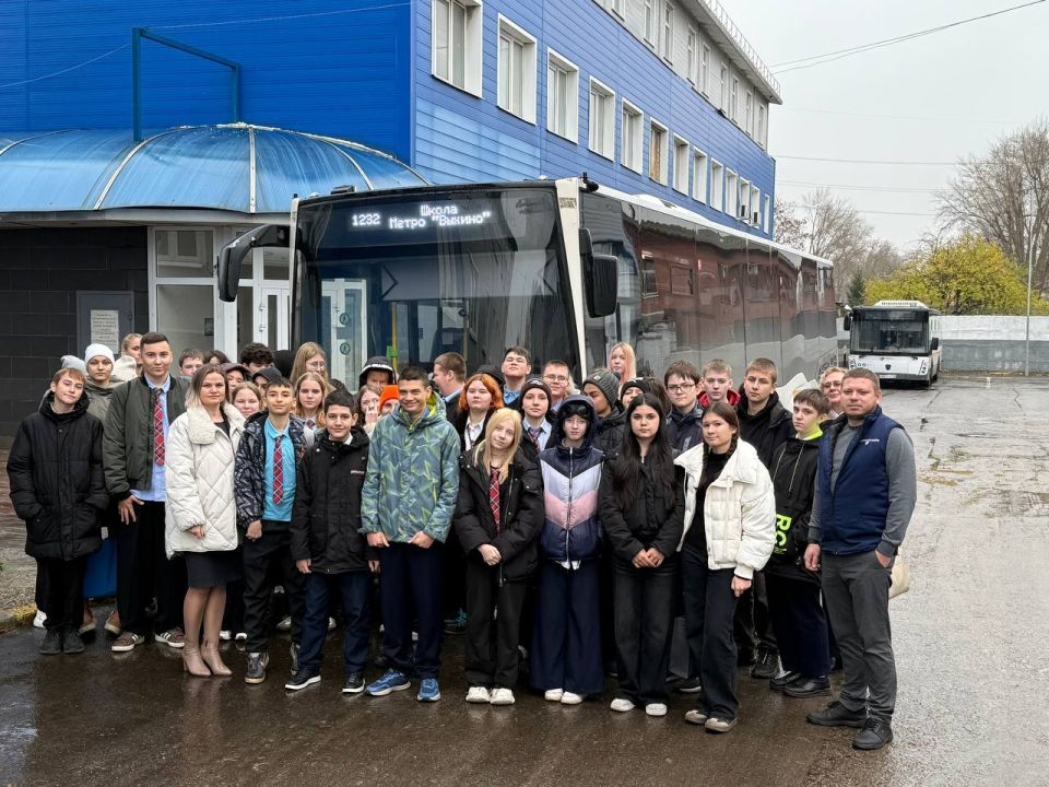 Что будет, если любознательные ученики 7-8 классов из Гимназии № 56 отправятся в сердце люберецких автобусов — МАП № 1 г. Люберцы? Получится классная экскурсия от проекта «Билет в будущее»!