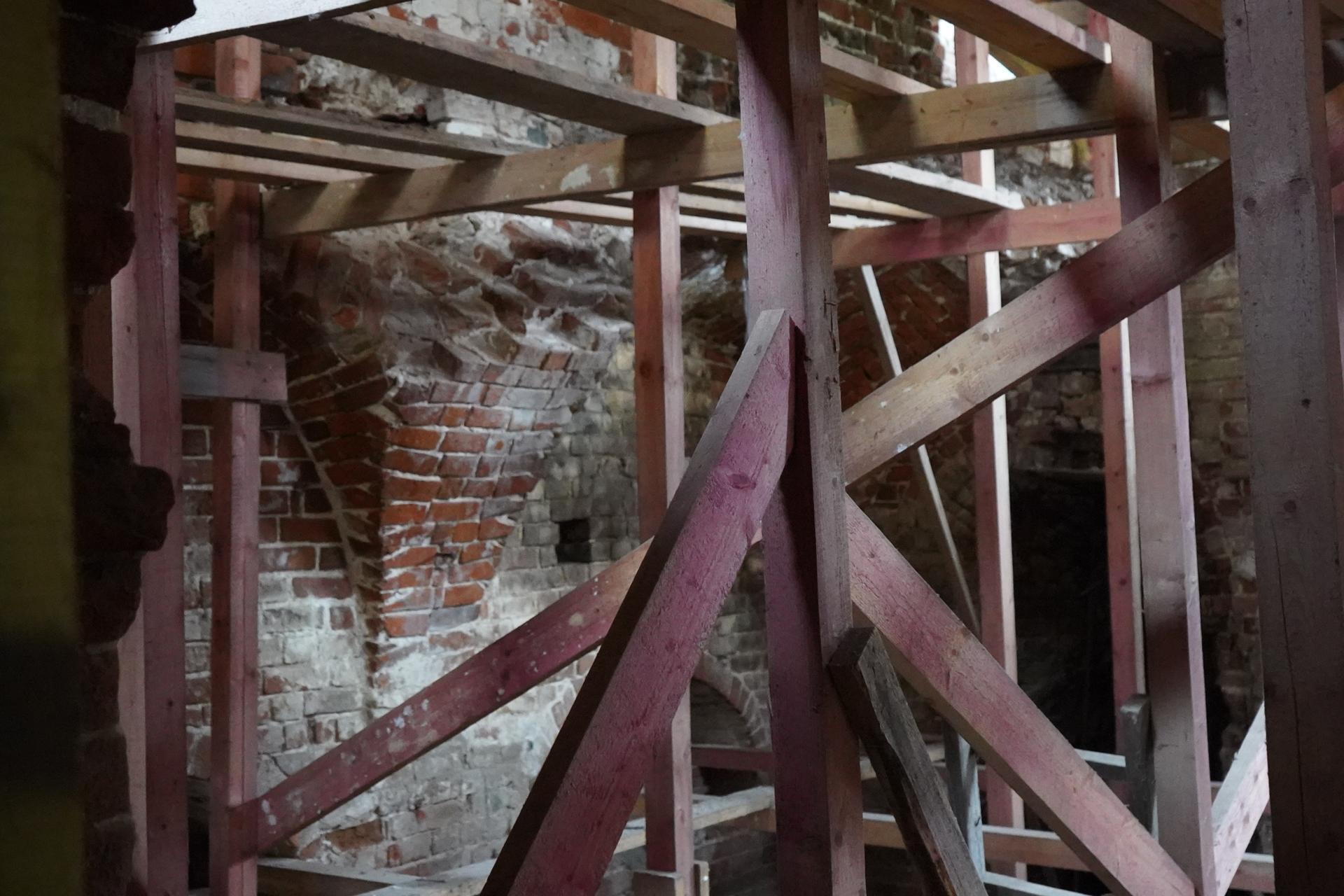 В ступинском Свято-Троицком Белопесоцком монастыре инициировали сбор средств для реставрации юго-восточной угловой башни