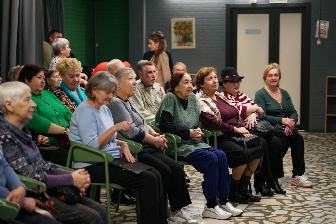 Волонтёры старшего поколения отметили День добровольца Волонтёры старшего поколения отметили День добровольца