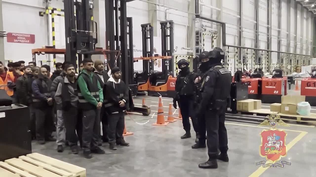 В Подмосковье задержали 96 нелегальных мигрантов