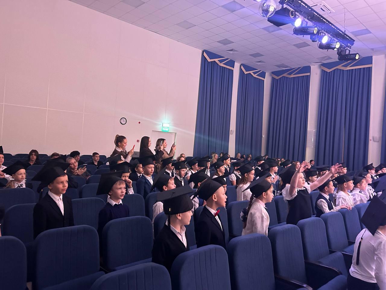 Посвящение первоклассников в гимназисты! Посвящение первоклассников в гимназисты!