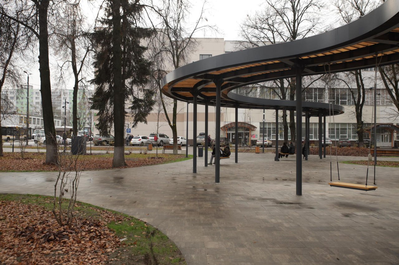 Основной этап благоустройства сквера имени Карла Маркса завершён Основной этап благоустройства сквера имени Карла Маркса завершён