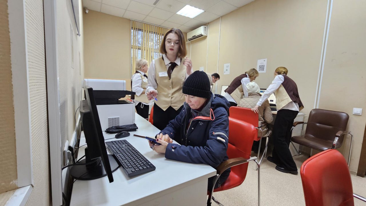 МФЦ Долгопрудного предоставляет рабочие места для активной молодёжи МФЦ Долгопрудного предоставляет рабочие места для активной молодёжи