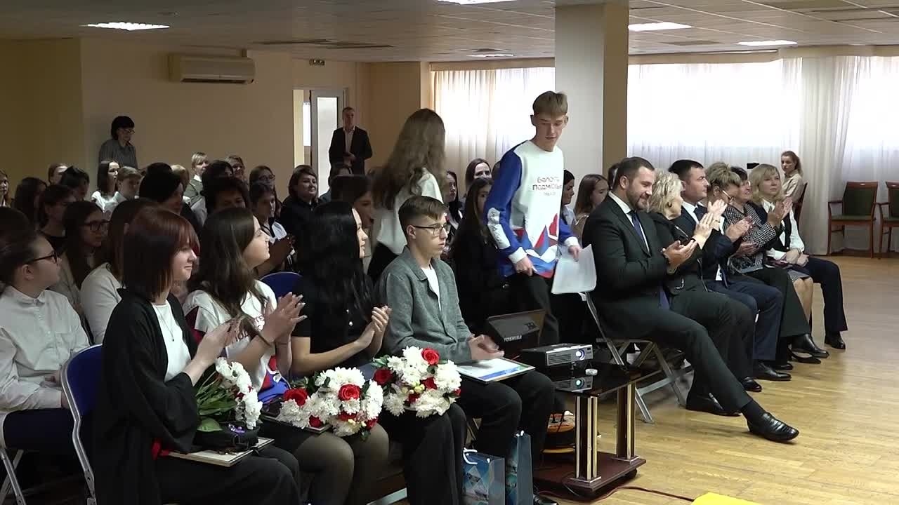 Михаил Собакин: Сегодня, в День добровольца (волонтера) Московской области, мы чествовали наших самых юных активистов регионального движения Волонтеры Подмосковья