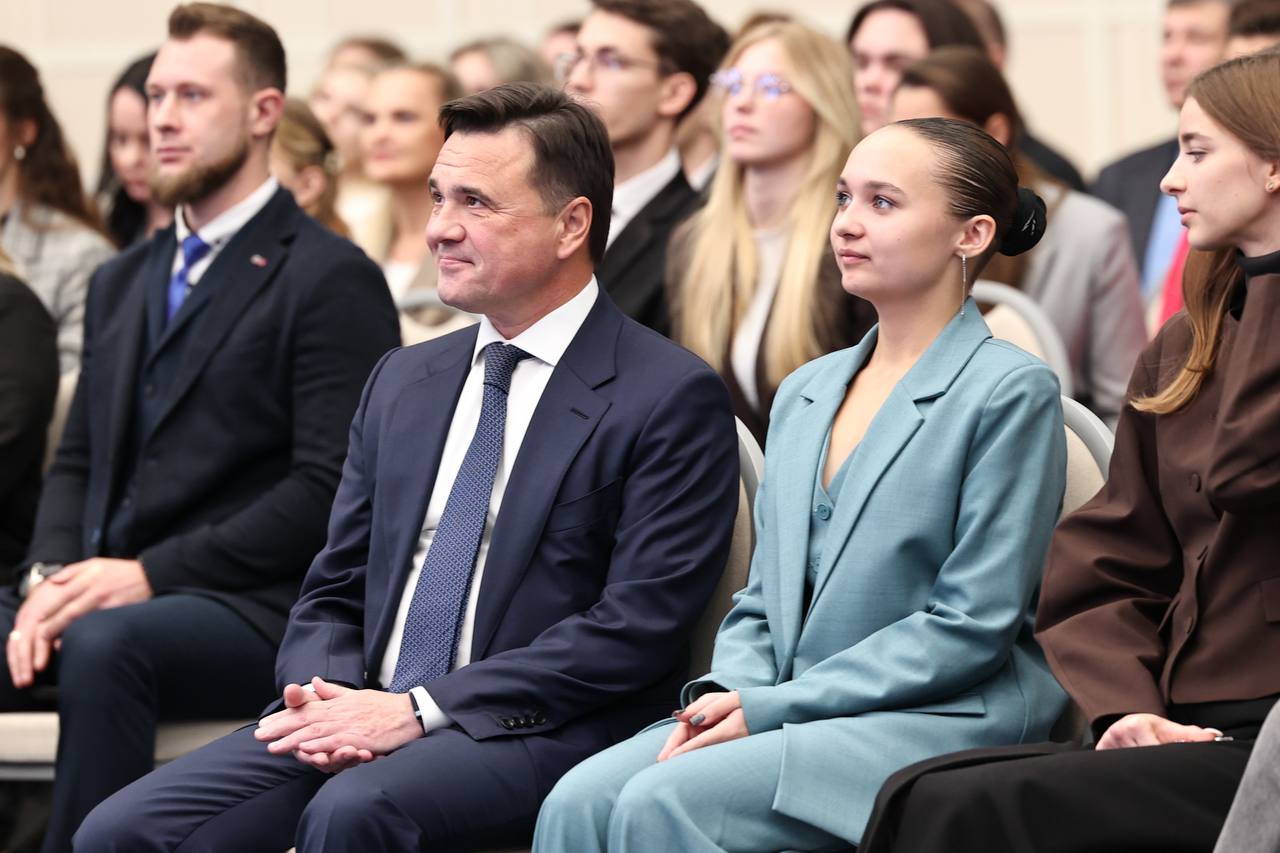 Андрей Воробьев: С Днем добровольца Московской области! Андрей Воробьев: С Днем добровольца Московской области!