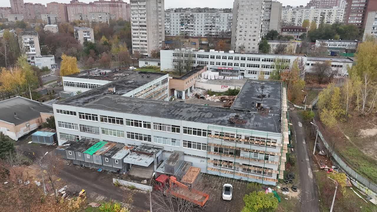 Капитальный ремонт корпуса «Интеллект» в Дзержинском завершат в 2026 году