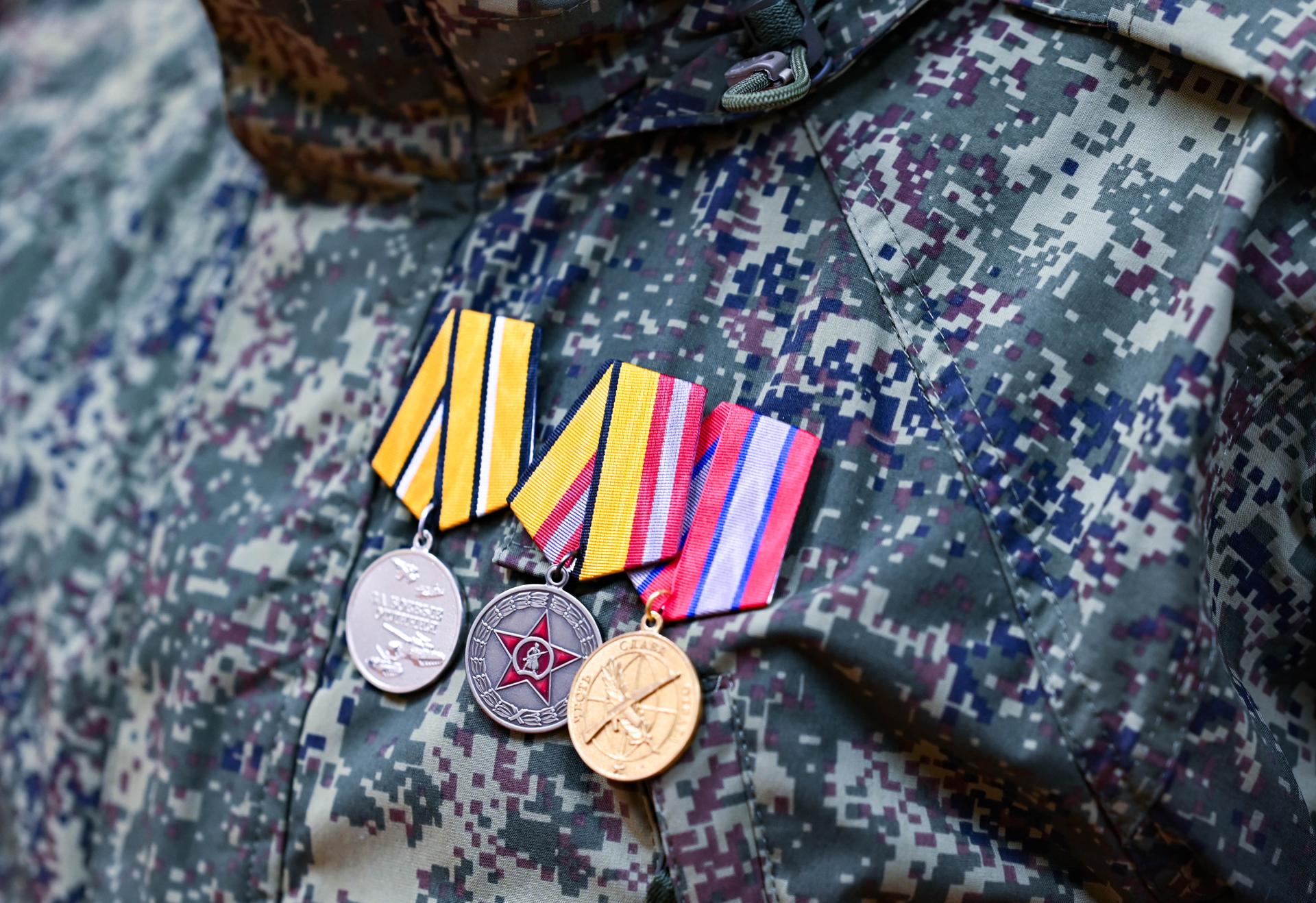 По просьбе военнослужащего специальной военной операции с позывным «Фрол» администрация Ленинского городского округа организовала передачу гуманитарной помощи для нужд артиллерийских подразделений на Купянском направлении По просьбе военнослужащего специальной военной операции с позывным «Фрол» администрация Ленинского городского округа организовала передачу гуманитарной помощи для нужд артиллерийских подразделений на Купянском направлении