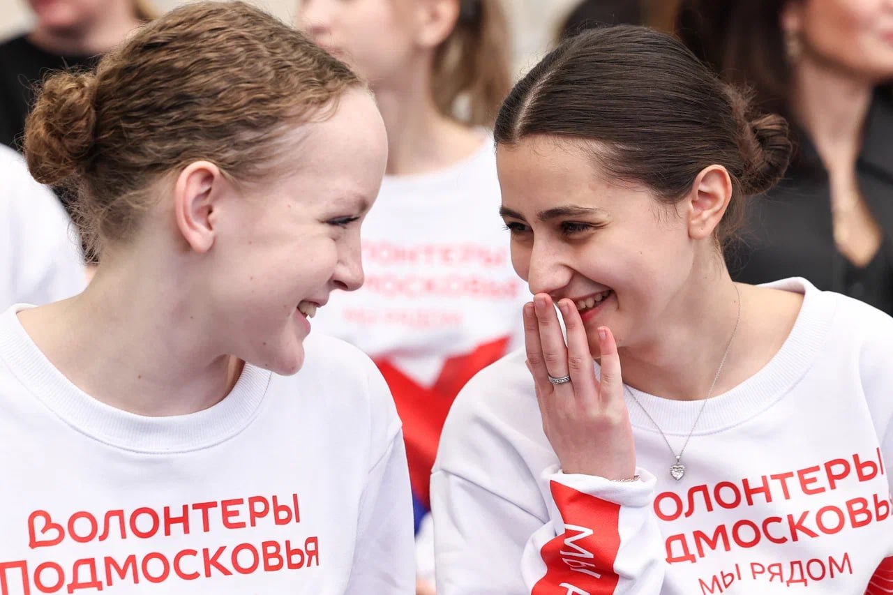 Андрей Воробьев поздравил волонтеров с Днем добровольца Московской области Андрей Воробьев поздравил волонтеров с Днем добровольца Московской области