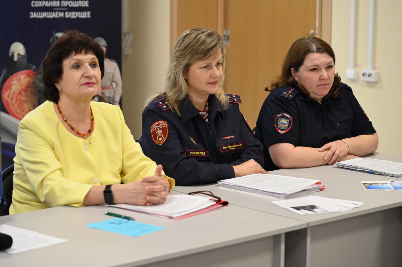 В Центре по профориентации и трудоустройству молодежи состоялось мероприятие «Путь к успеху» В Центре по профориентации и трудоустройству молодежи состоялось мероприятие «Путь к успеху»