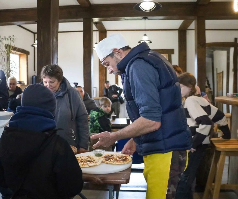Семьи участников СВО познакомились с процессом производства сыра! Семьи участников СВО познакомились с процессом производства сыра!