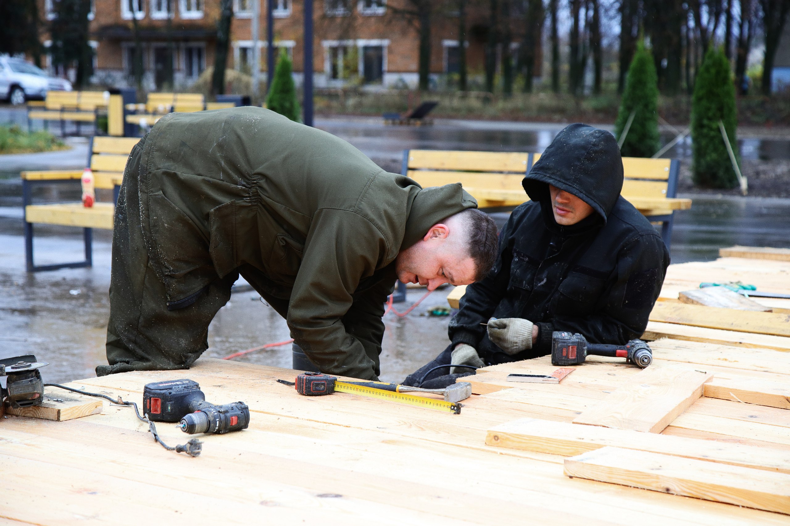Алексей Малкин: С моим заместителем Сергеем Карасёвым заехали в деревню Ратчино и убедились, как здорово преображается её центральная площадь! Алексей Малкин: С моим заместителем Сергеем Карасёвым заехали в деревню Ратчино и убедились, как здорово преображается её центральная площадь!