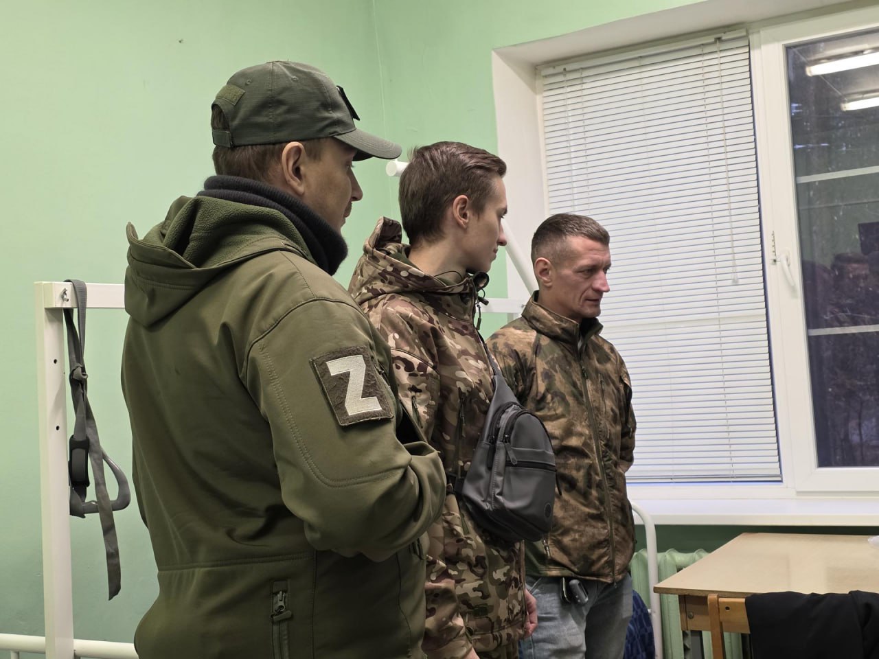 28 октября, в День бабушек и дедушек, активисты «Молодой Гвардии» Богородского округа провели для участников проекта «Активное долголетие» праздничную акцию, объединившую кулинарный мастер-класс и урок цифровой грамотности 28 октября, в День бабушек и дедушек, активисты «Молодой Гвардии» Богородского округа провели для участников проекта «Активное долголетие» праздничную акцию, объединившую кулинарный мастер-класс и урок цифровой грамотности