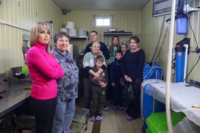 Семьи участников СВО познакомились с процессом производства сыра! Семьи участников СВО познакомились с процессом производства сыра!