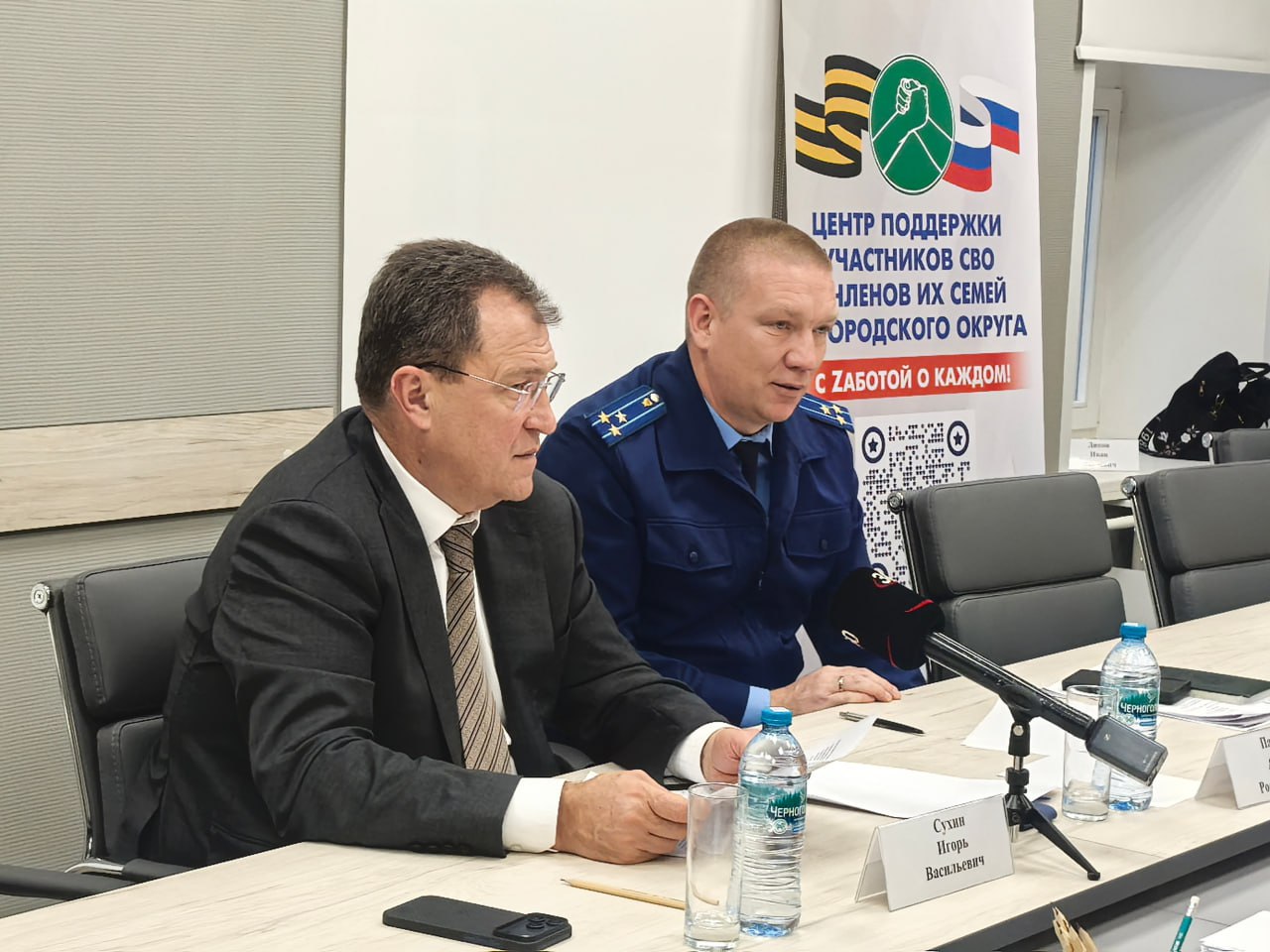 Игорь Сухин: Провёл приём жителей. Обращения традиционно касались сферы ЖКХ, взаимодействия с управляющими компаниями, благоустройства территорий Игорь Сухин: Провёл приём жителей. Обращения традиционно касались сферы ЖКХ, взаимодействия с управляющими компаниями, благоустройства территорий