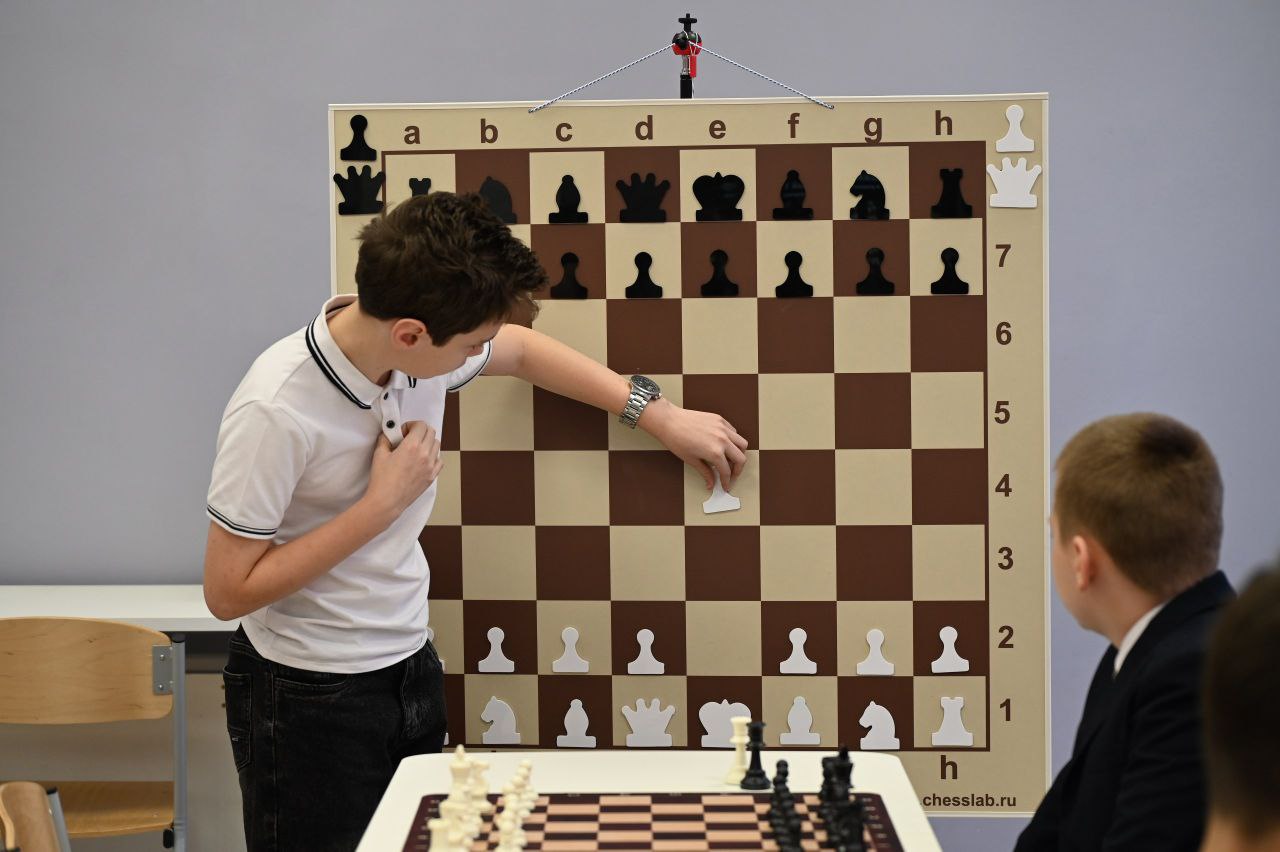 В Серпухов состоялся открытый турнир по шахматам клуба Сергея Карякина В Серпухов состоялся открытый турнир по шахматам клуба Сергея Карякина