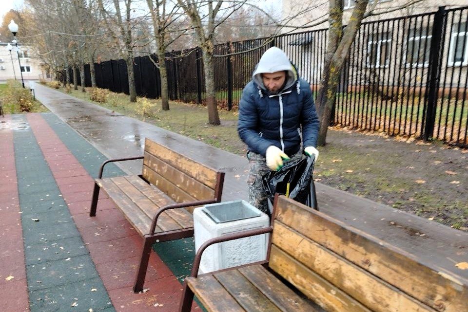 В Мытищах ликвидировали несанкционированную свалку автомобильных шин В Мытищах ликвидировали несанкционированную свалку автомобильных шин