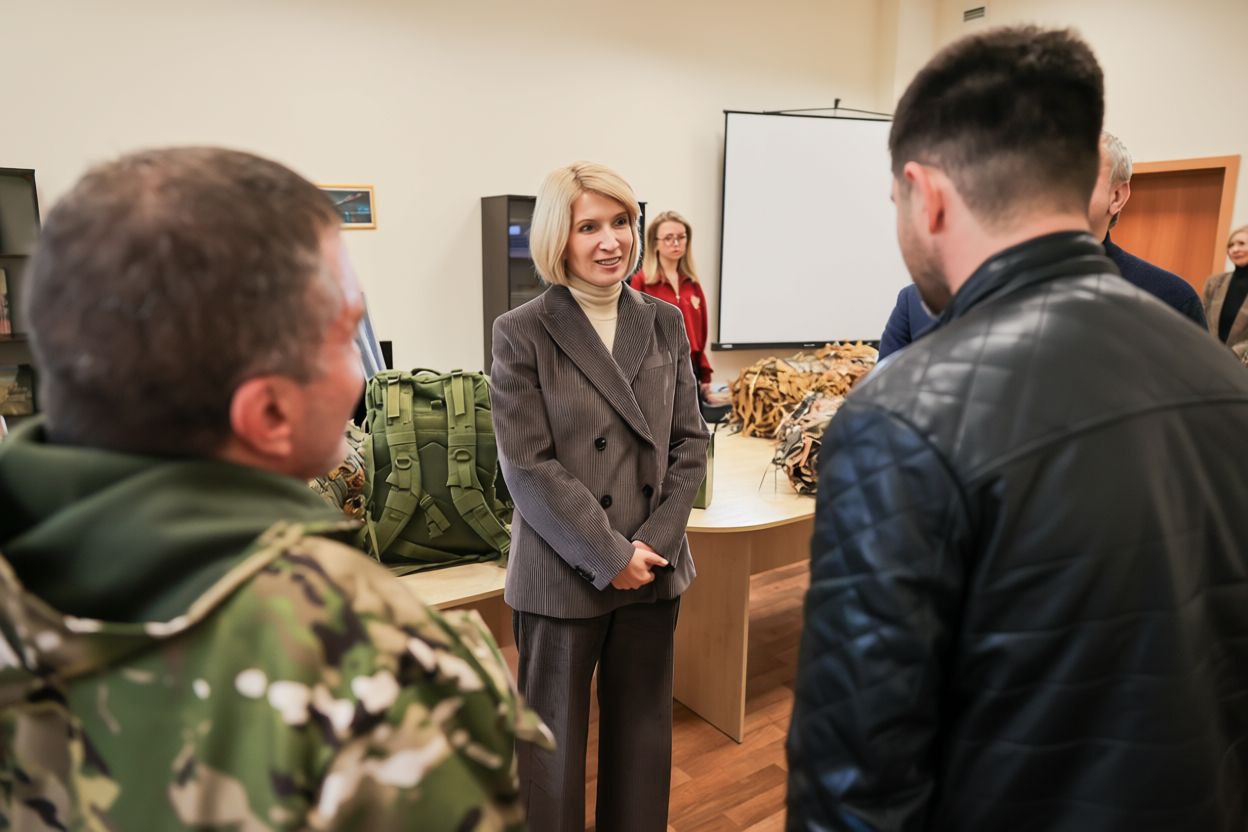 Юлия Купецкая: Встретились с бойцами СВО. Индивидуальный подход к каждому запросу от наших защитников – очень важная работа Юлия Купецкая: Встретились с бойцами СВО. Индивидуальный подход к каждому запросу от наших защитников – очень важная работа