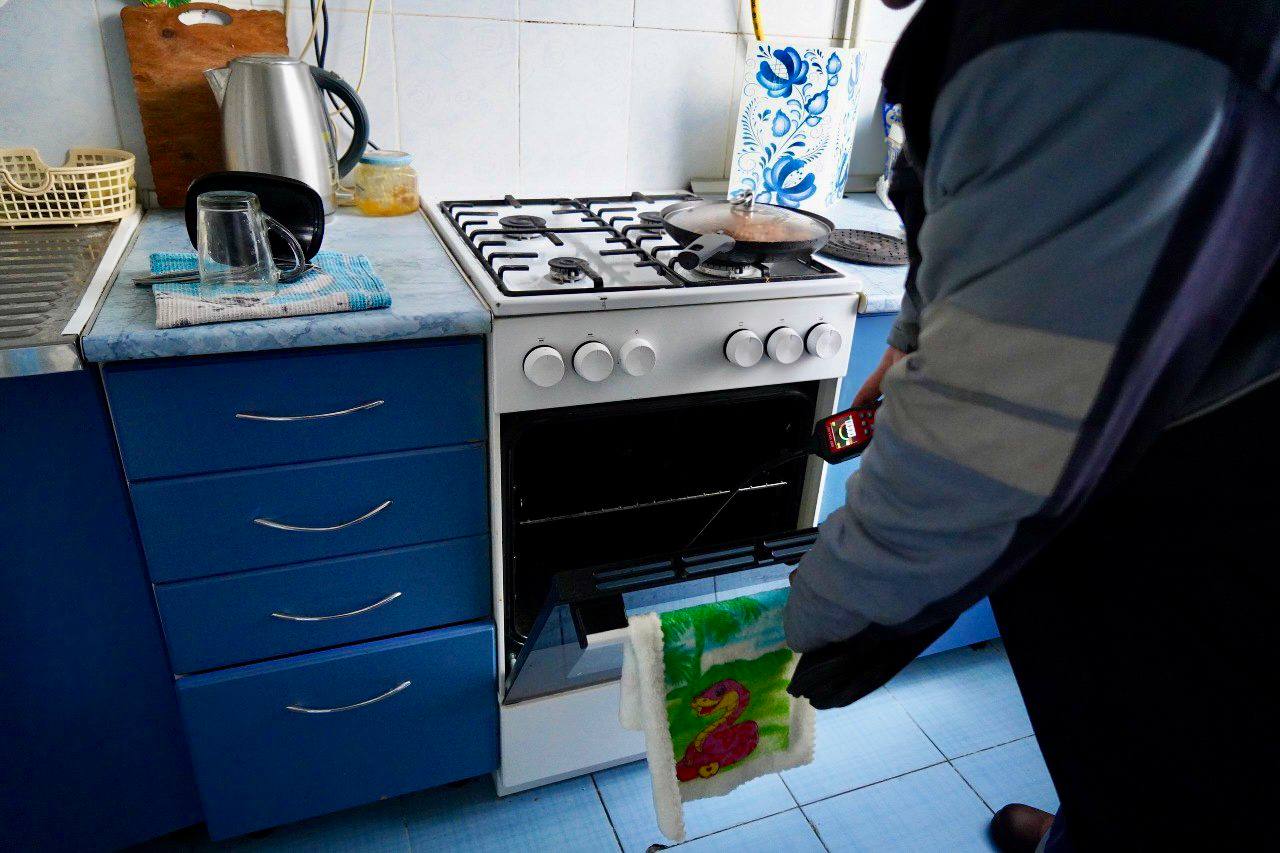 Мы делаем свою работу, чтобы в вашей квартире было безопасно Мы делаем свою работу, чтобы в вашей квартире было безопасно