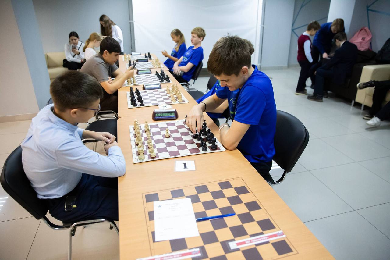 Юные шахматисты Подольской школьной лиги начали борьбу за первенство Юные шахматисты Подольской школьной лиги начали борьбу за первенство