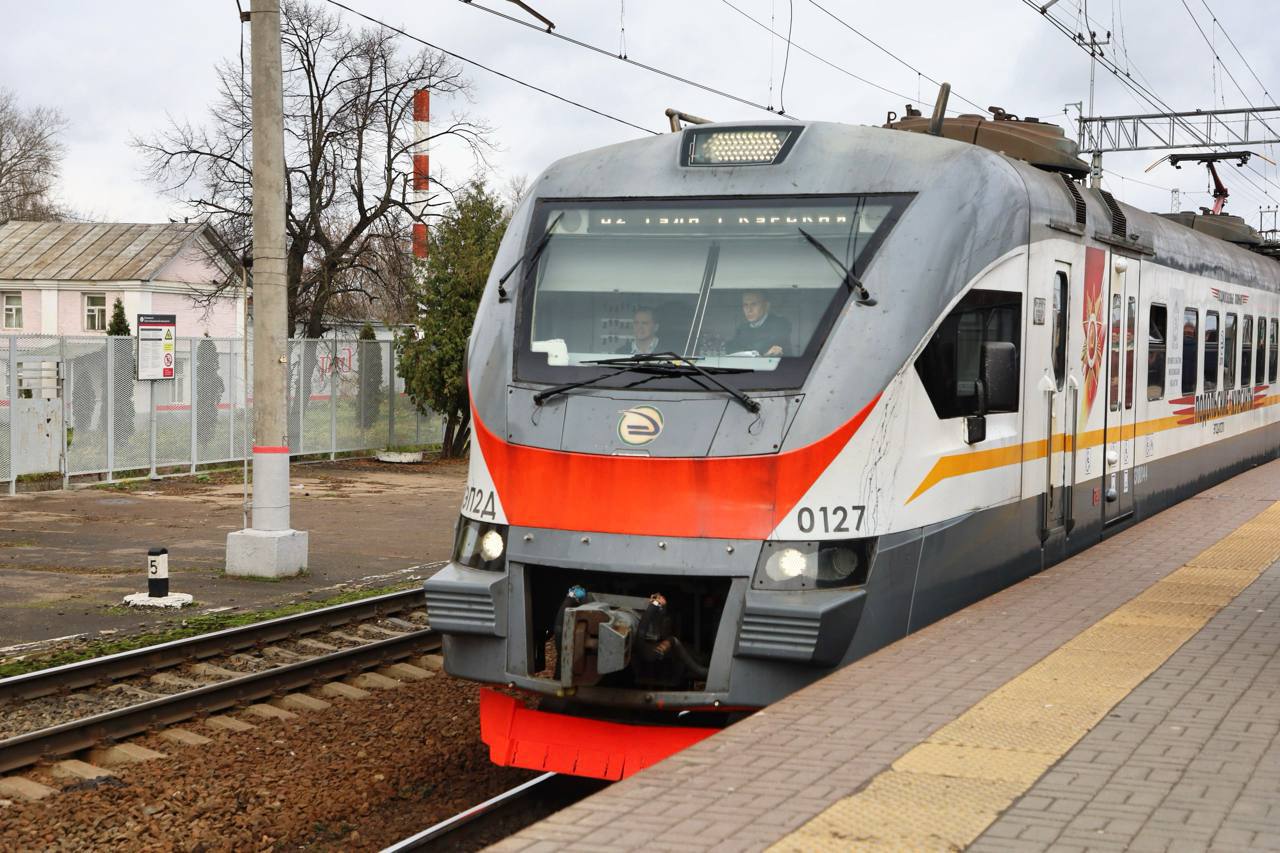 На железнодорожной платформе и путях Серпуховского вокзала был проведен профилактический рейд в рамках акции «Сохрани себе жизнь» На железнодорожной платформе и путях Серпуховского вокзала был проведен профилактический рейд в рамках акции «Сохрани себе жизнь»