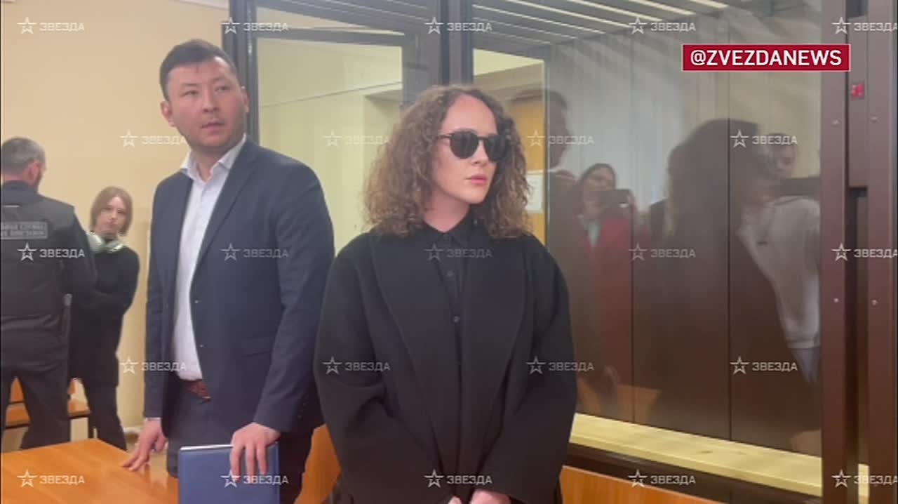 Суд продлил Аглае Тарасовой запрет определенных действий до 24 января