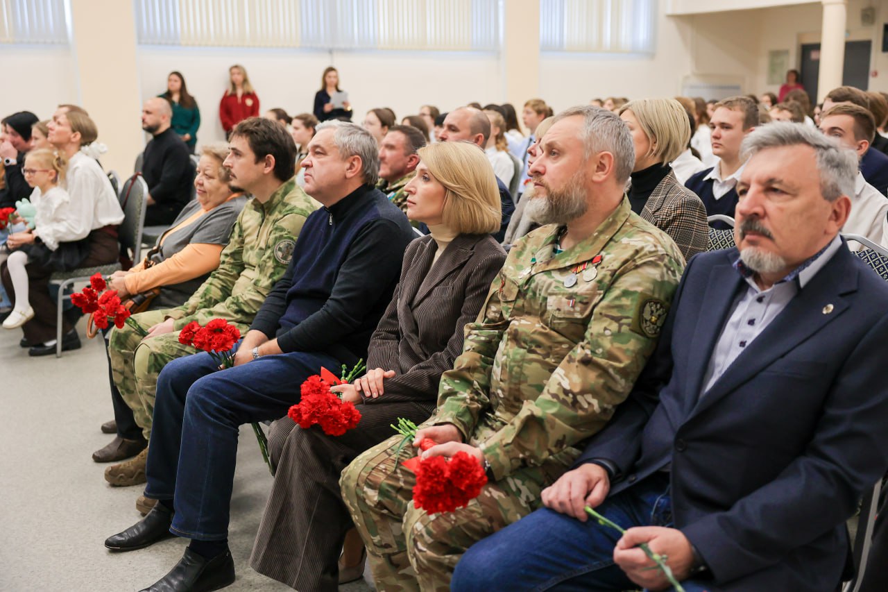 Юлия Купецкая: Память всегда жива. Пример патриотизма и чести – Иван Юрьевич Магеро – навсегда останется в нашей памяти Юлия Купецкая: Память всегда жива. Пример патриотизма и чести – Иван Юрьевич Магеро – навсегда останется в нашей памяти