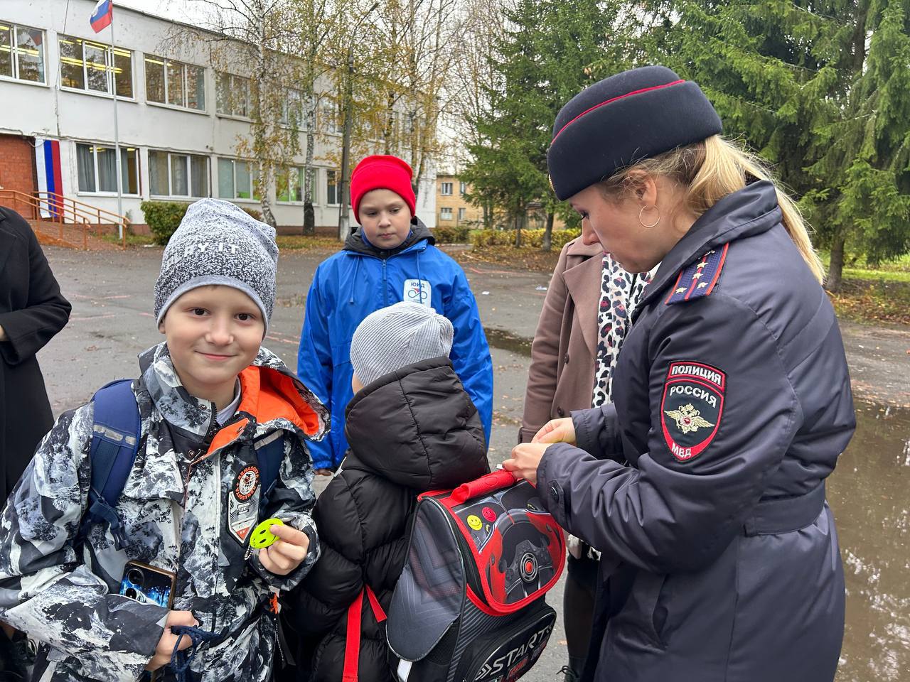 АКЦИЯ «ЗАСВЕТИСЬ! СТАНЬ ЗАМЕТНЕЕ!» АКЦИЯ «ЗАСВЕТИСЬ! СТАНЬ ЗАМЕТНЕЕ!»
