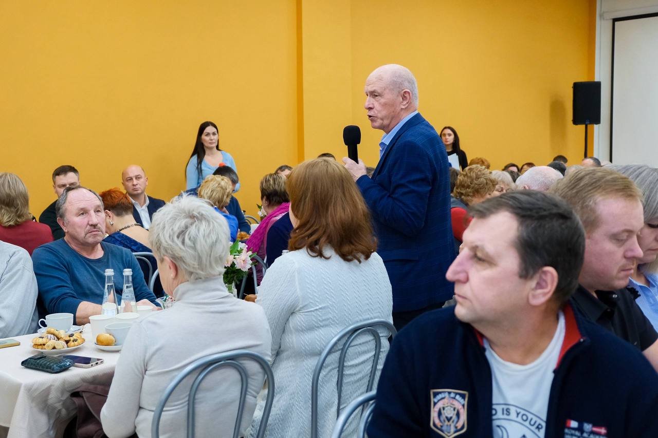 Завершаю пятницу встречей со старостами Орехово-Зуевского округа Завершаю пятницу встречей со старостами Орехово-Зуевского округа