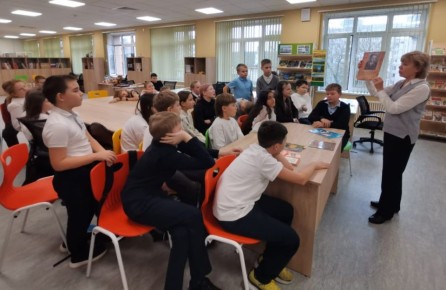 В чеховской школе ребятам рассказали много интересного о родном городе