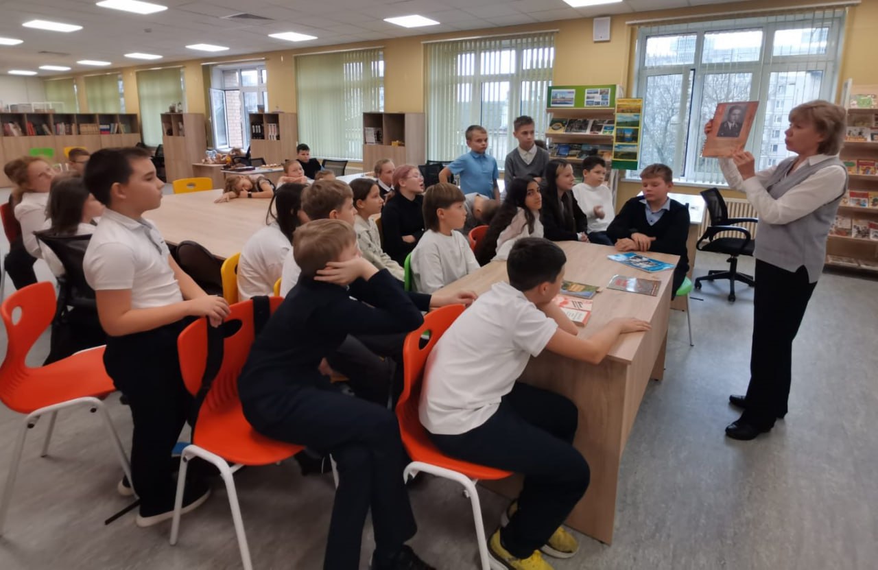 В чеховской школе ребятам рассказали много интересного о родном городе