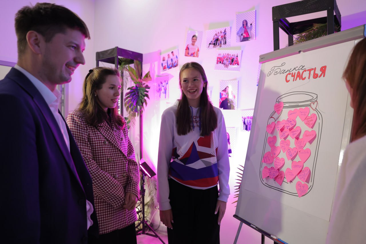 В Королёве поздравили волонтёров с Днём добровольца Московской области В Королёве поздравили волонтёров с Днём добровольца Московской области