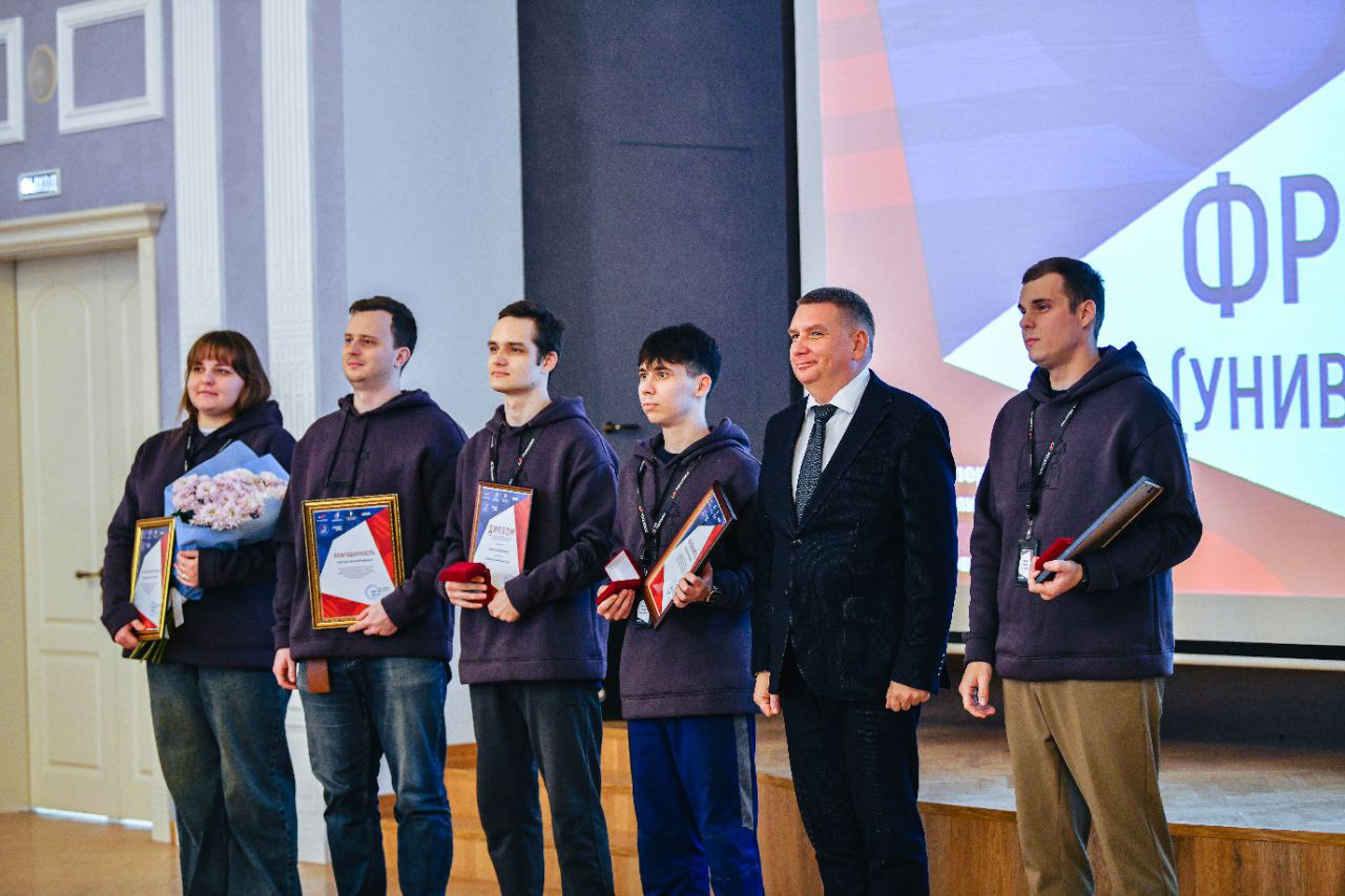 Просто космос! Стали известны лучшие специалисты космической отрасли в Химках Просто космос! Стали известны лучшие специалисты космической отрасли в Химках