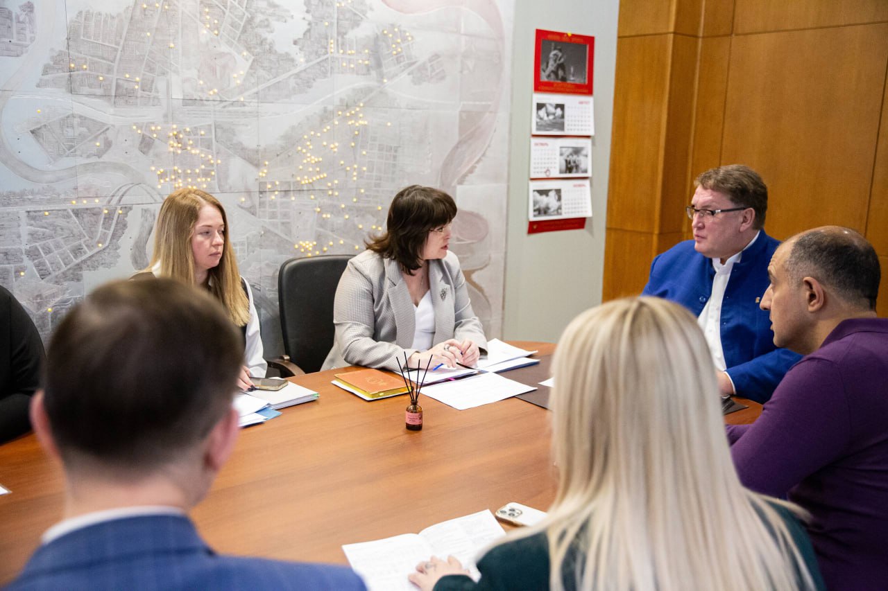 Час здравоохранения провёл заместитель главы округа Евгений Градсков Час здравоохранения провёл заместитель главы округа Евгений Градсков